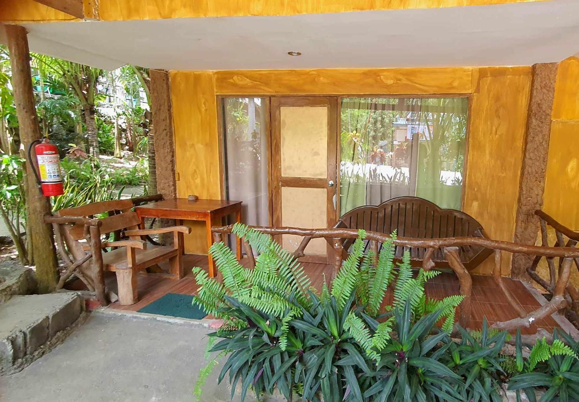 Tagbalayon Lodging House Сикихор Экстерьер фото